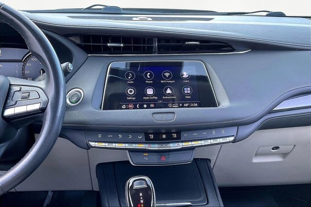 Used 2022 Cadillac XT4 Premium Luxury w/ Safety Alert Package image 9