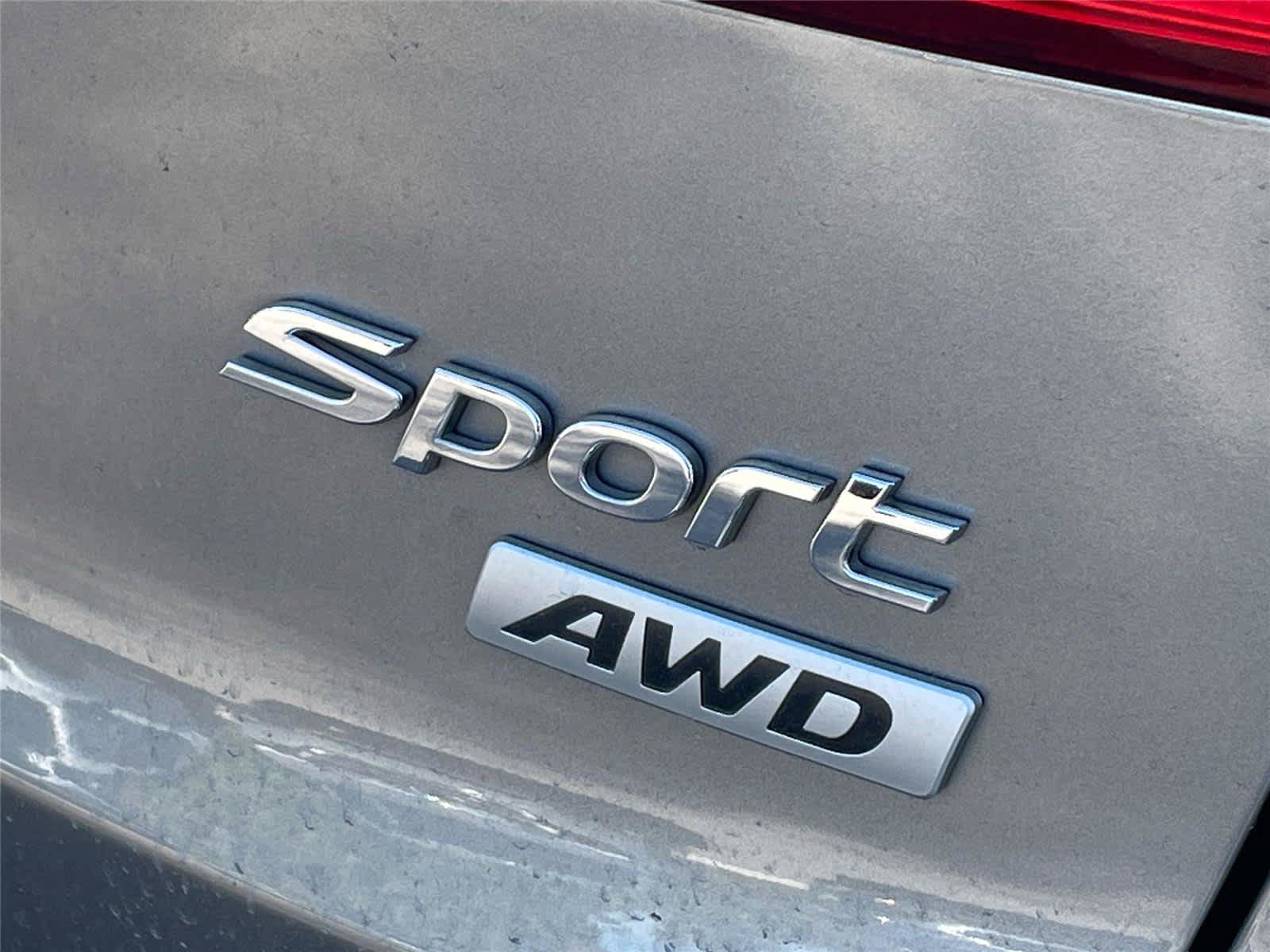 Used 2016 Hyundai Santa Fe Sport w/ Option Group 04 AWD/4WD image 10