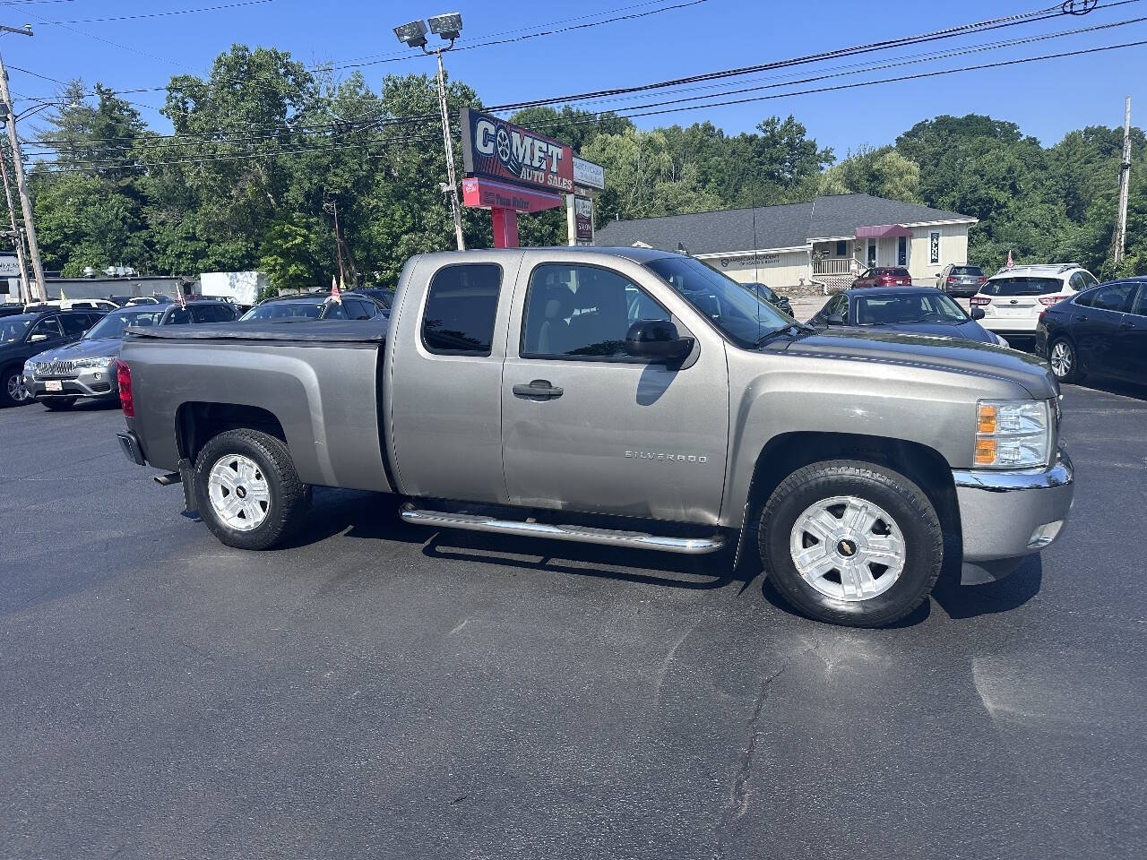 Used 2012 Chevrolet Silverado 1500 LT w/ All-Star Edition AWD/4WD image 2