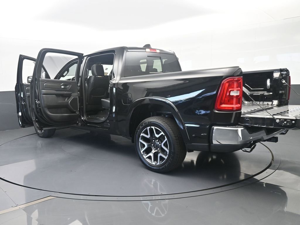 Used 2026 RAM 1500 Laramie AWD/4WD image 72