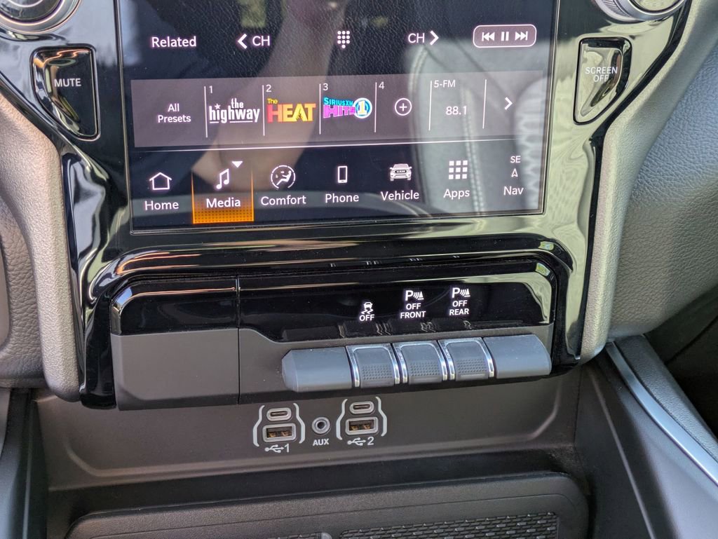 New 2025 RAM 1500 Big Horn AWD/4WD image 22
