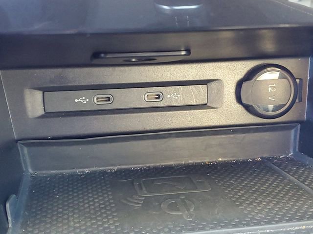 Used 2024 Volkswagen Tiguan SE image 27