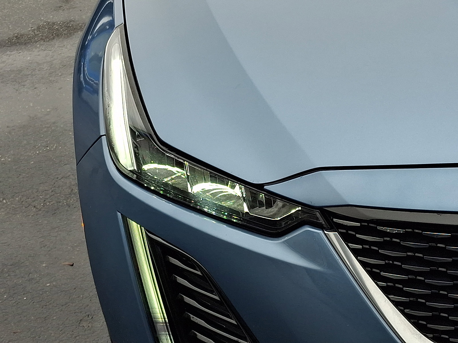 Used 2023 Cadillac CT5 Luxury w/ Sun And Sound Package image 10