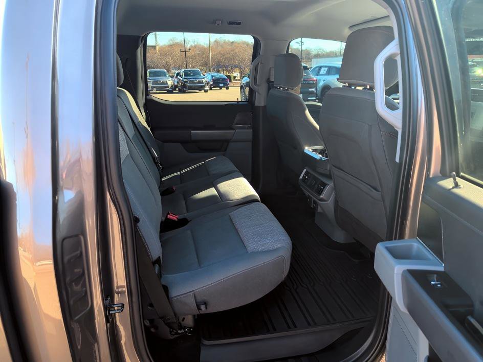 Used 2021 Ford F150 XLT w/ Equipment Group 302A High image 13