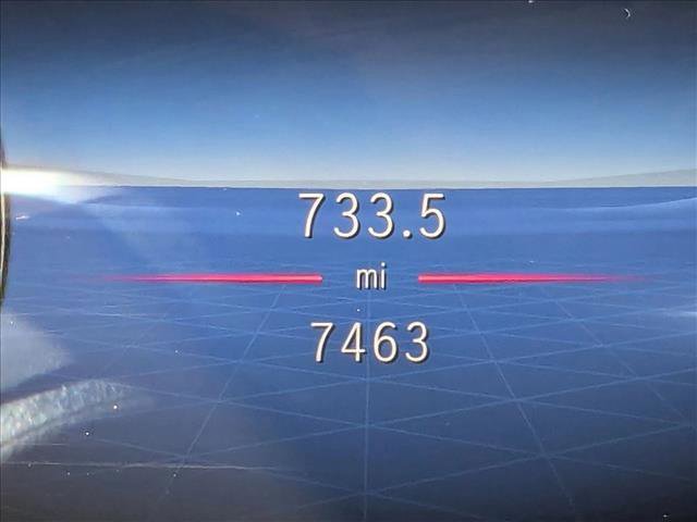 Used 2025 Mercedes-Benz GLB 250 image 11