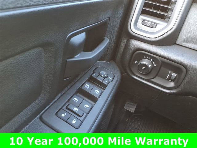 Used 2026 RAM 3500 Tradesman w/ Chrome Appearance Group image 21