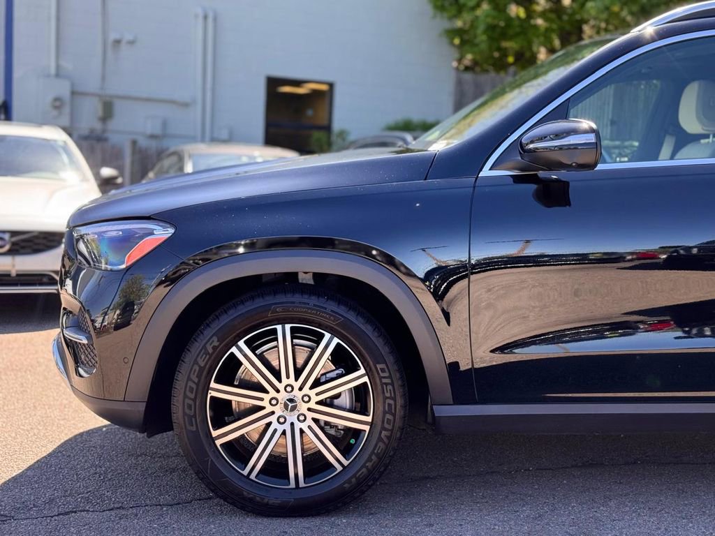 Used 2025 Mercedes-Benz GLE 450 4MATIC image 10