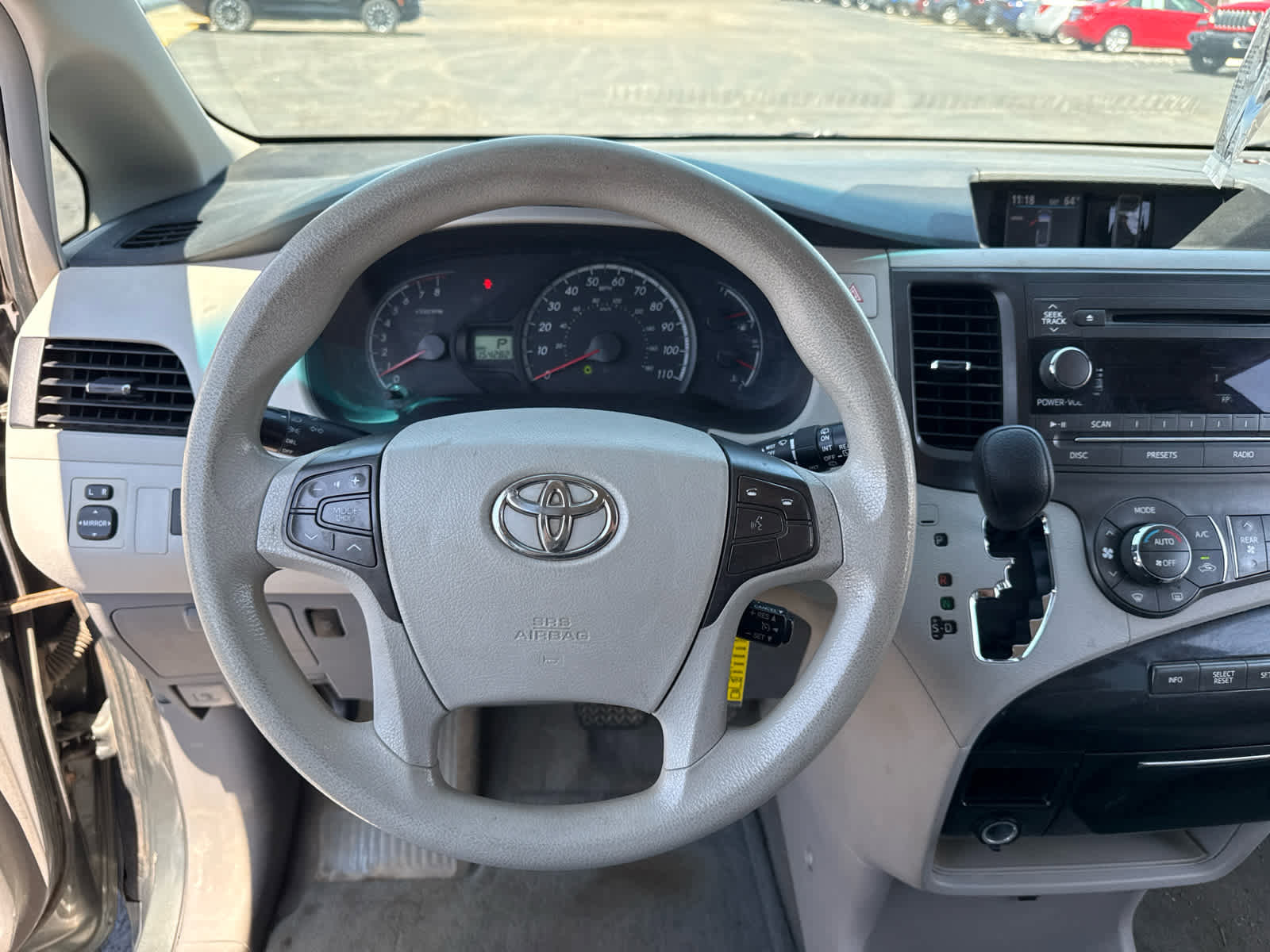 Used 2013 Toyota Sienna LE w/ Towing Pkg AWD/4WD image 14