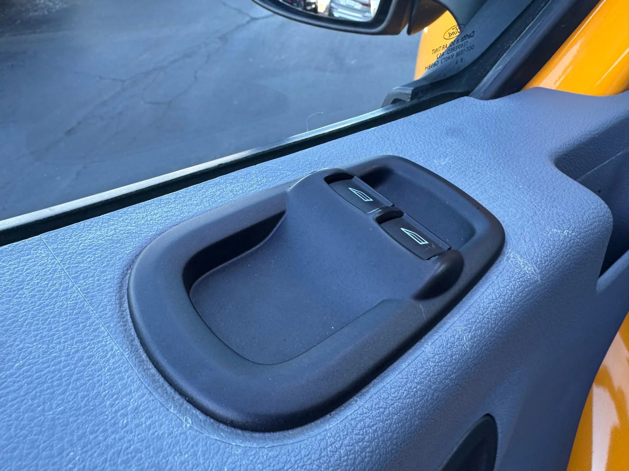 Used 2018 Ford Transit 250 130 Low Roof image 15