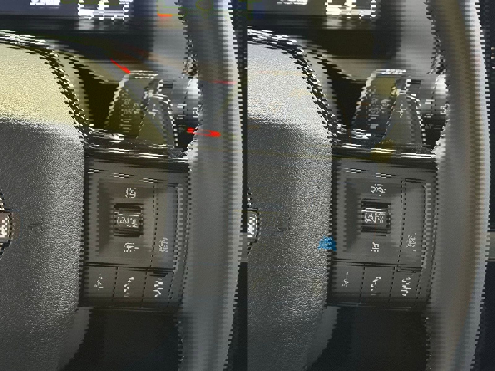 New 2026 Nissan Pathfinder Platinum image 22