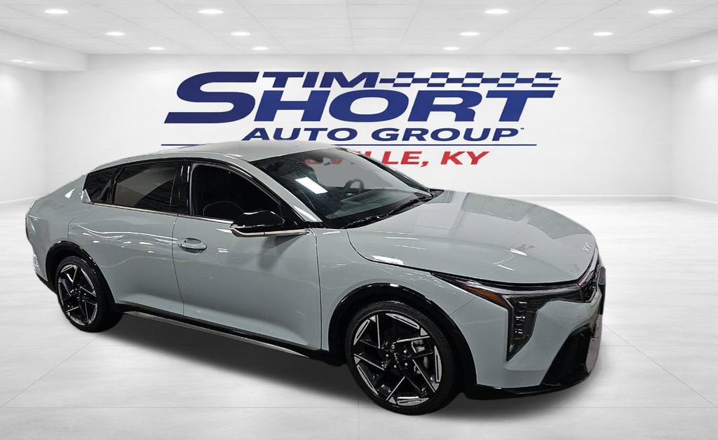 Used 2025 Kia K4 GT-Line image 4
