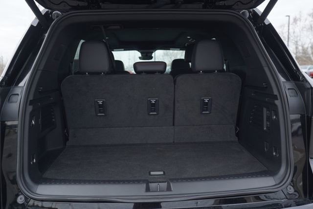 Used 2024 Chevrolet Traverse RS w/ LPO, Floor Liner Package image 19