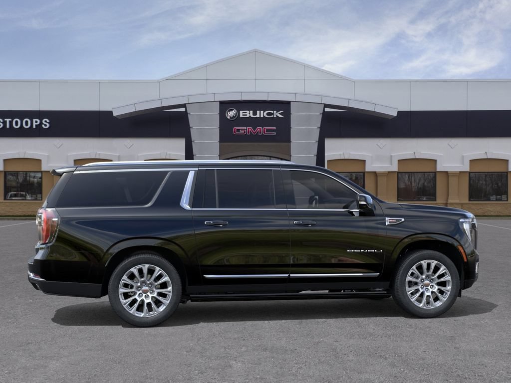 New 2026 GMC Yukon XL Denali w/ Denali Reserve Package AWD/4WD image 5