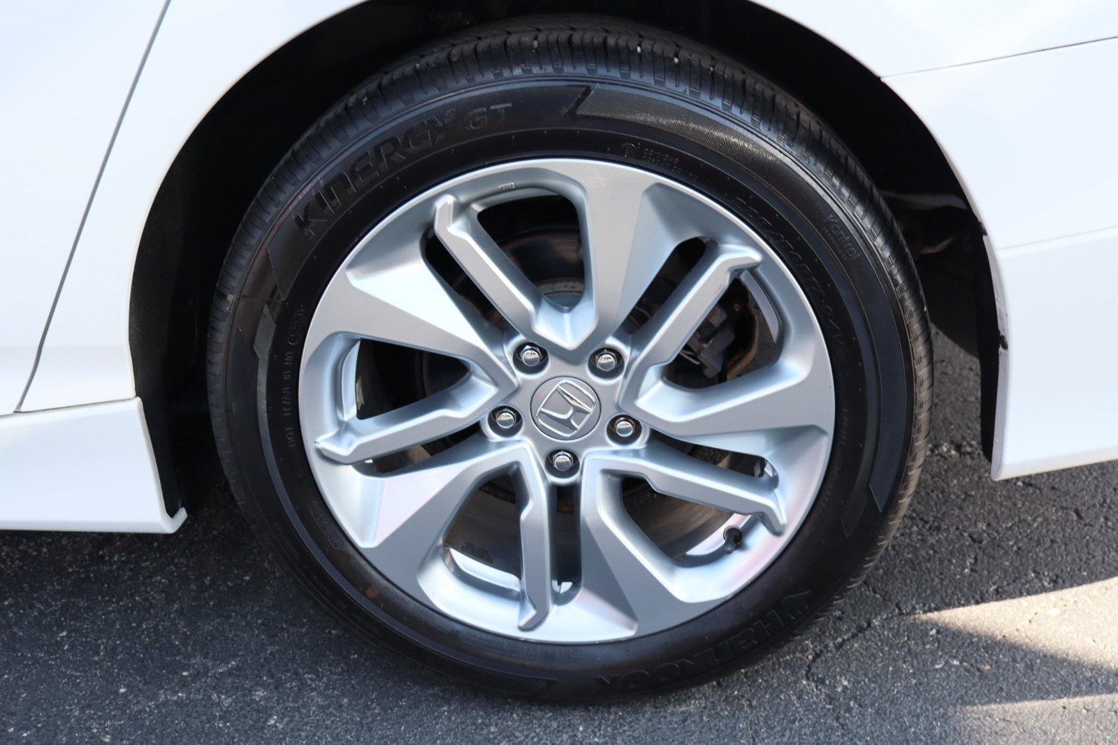 Used 2018 Honda Accord LX image 39