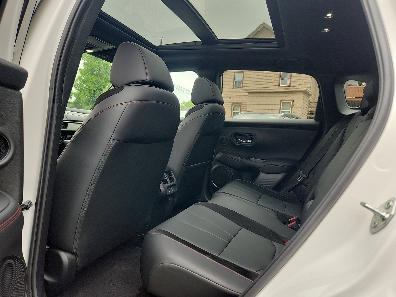 Used 2025 Acura ADX A-Spec AWD/4WD image 10