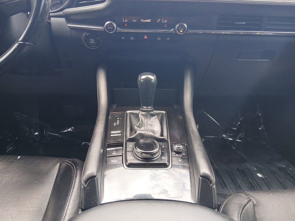 Used 2019 MAZDA MAZDA3 AWD Hatchback w/ Premium Pkg image 11
