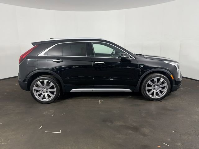 Used 2019 Cadillac XT4 Premium Luxury image 4