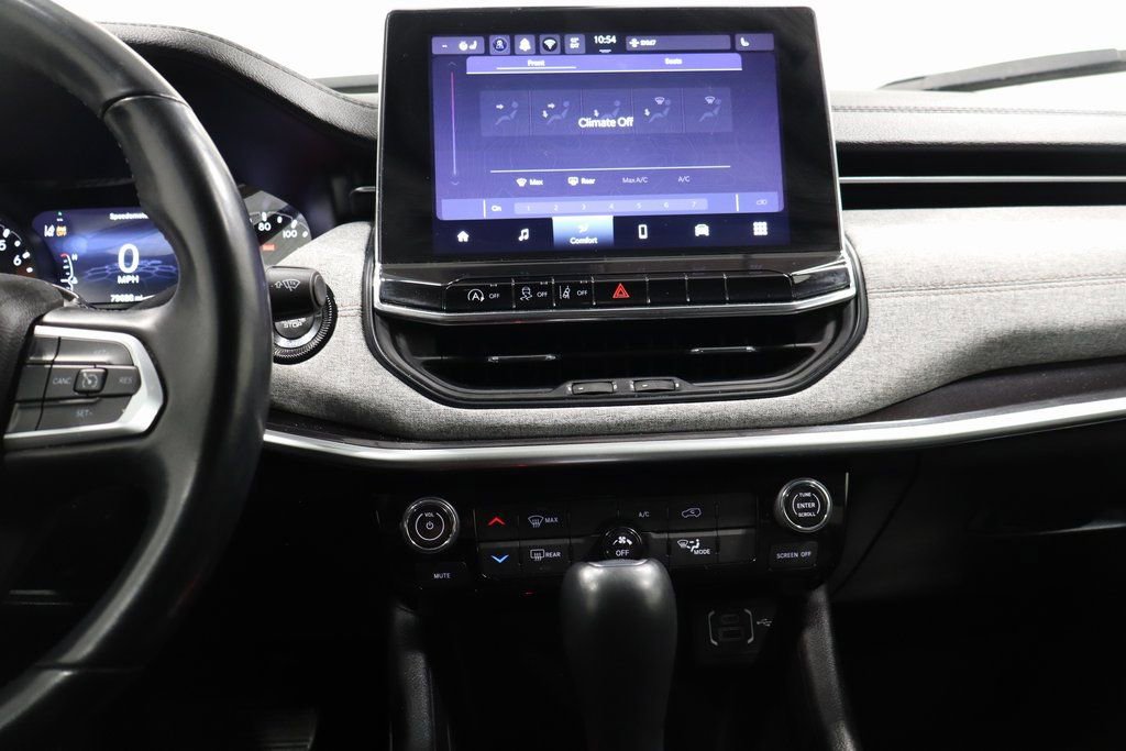 Used 2022 Jeep Compass Latitude image 21