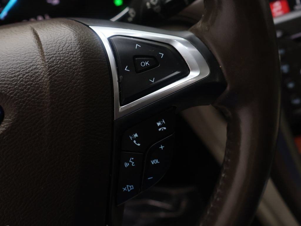 Used 2017 Ford Fusion Energi Platinum FWD image 20