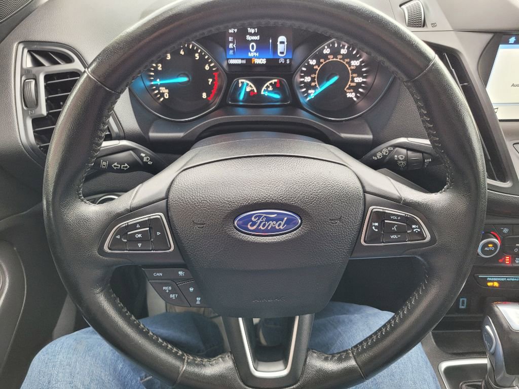 Used 2019 Ford Escape SEL image 23