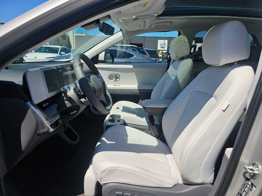 Used 2024 Hyundai Ioniq 5 Limited AWD/4WD image 19