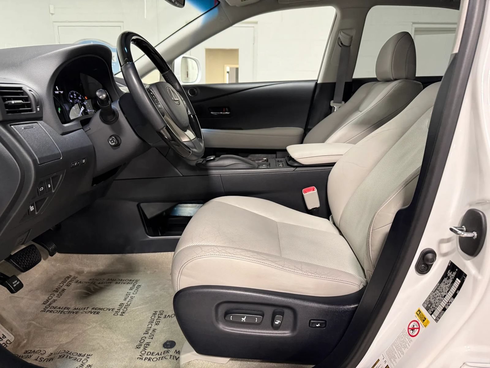 Used 2013 Lexus RX 450h AWD w/ Navigation Pkg image 12