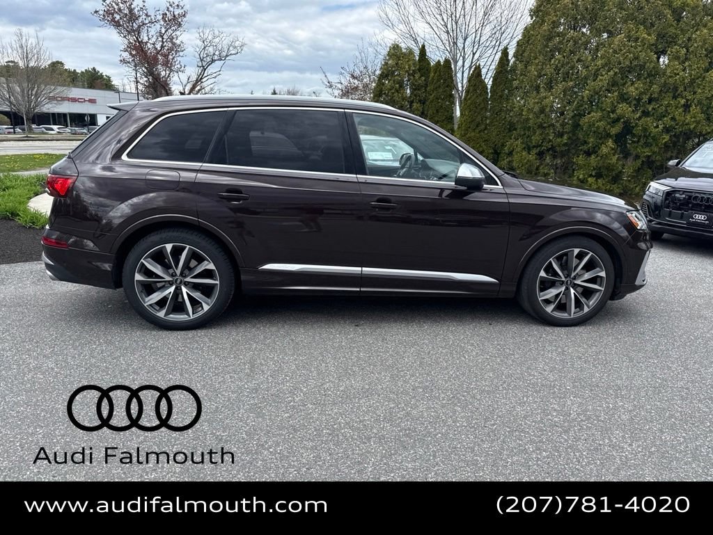 Used 2021 Audi SQ7 Prestige AWD/4WD image 9