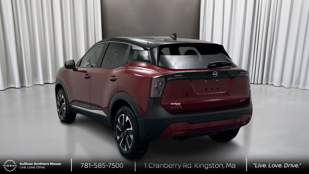Used 2025 Nissan Kicks SV AWD/4WD image 7