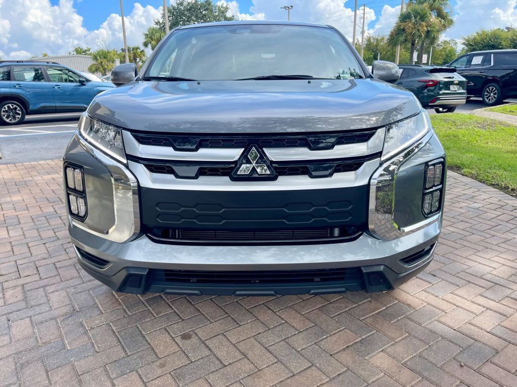 Used 2024 Mitsubishi Outlander Sport SE image 9