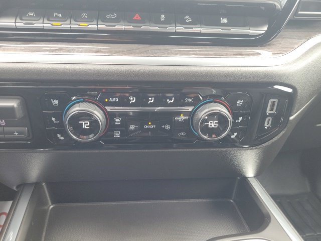Used 2025 Chevrolet Silverado 1500 LTZ AWD/4WD image 46
