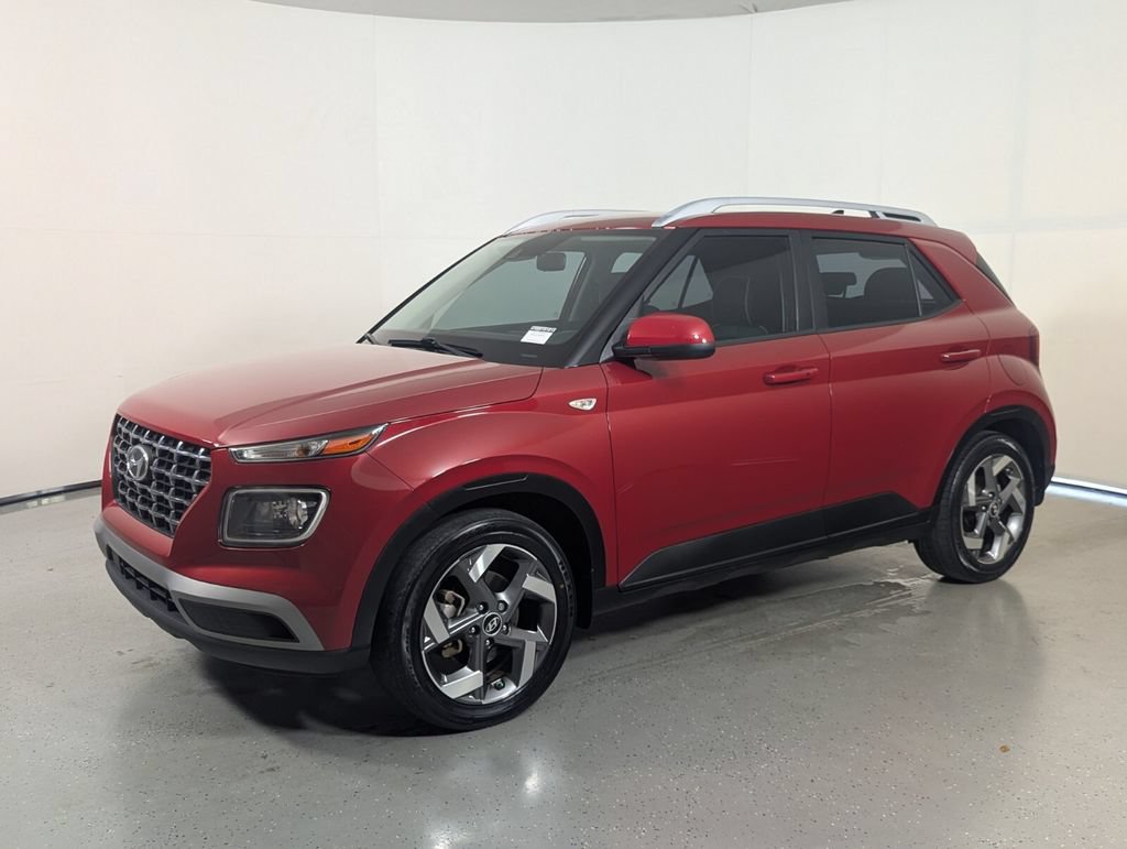 Used 2022 Hyundai Venue Limited FWD image 3