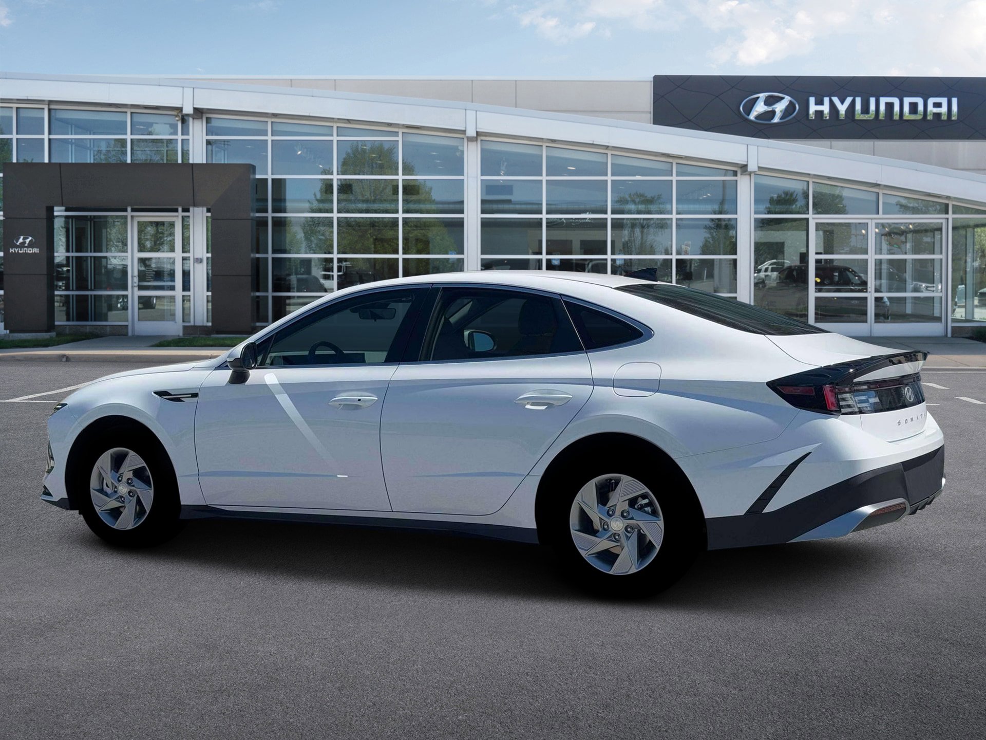 New 2026 Hyundai Sonata SE FWD image 4