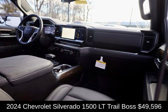 Used 2024 Chevrolet Silverado 1500 LT Trail Boss w/ Convenience Package II image 33