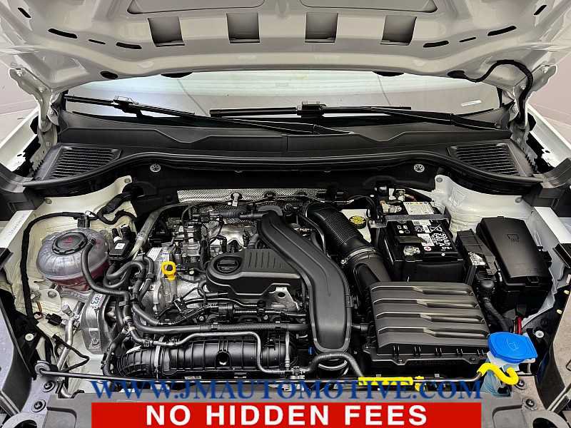 Used 2024 Volkswagen Taos SE AWD/4WD image 10