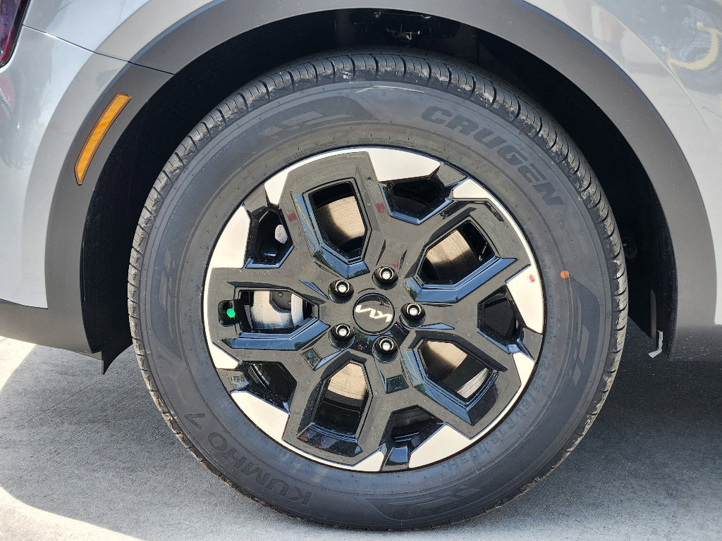 New 2026 Kia Sorento S image 7