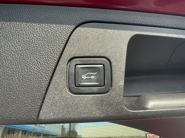 Used 2019 Buick Envision Essence image 10