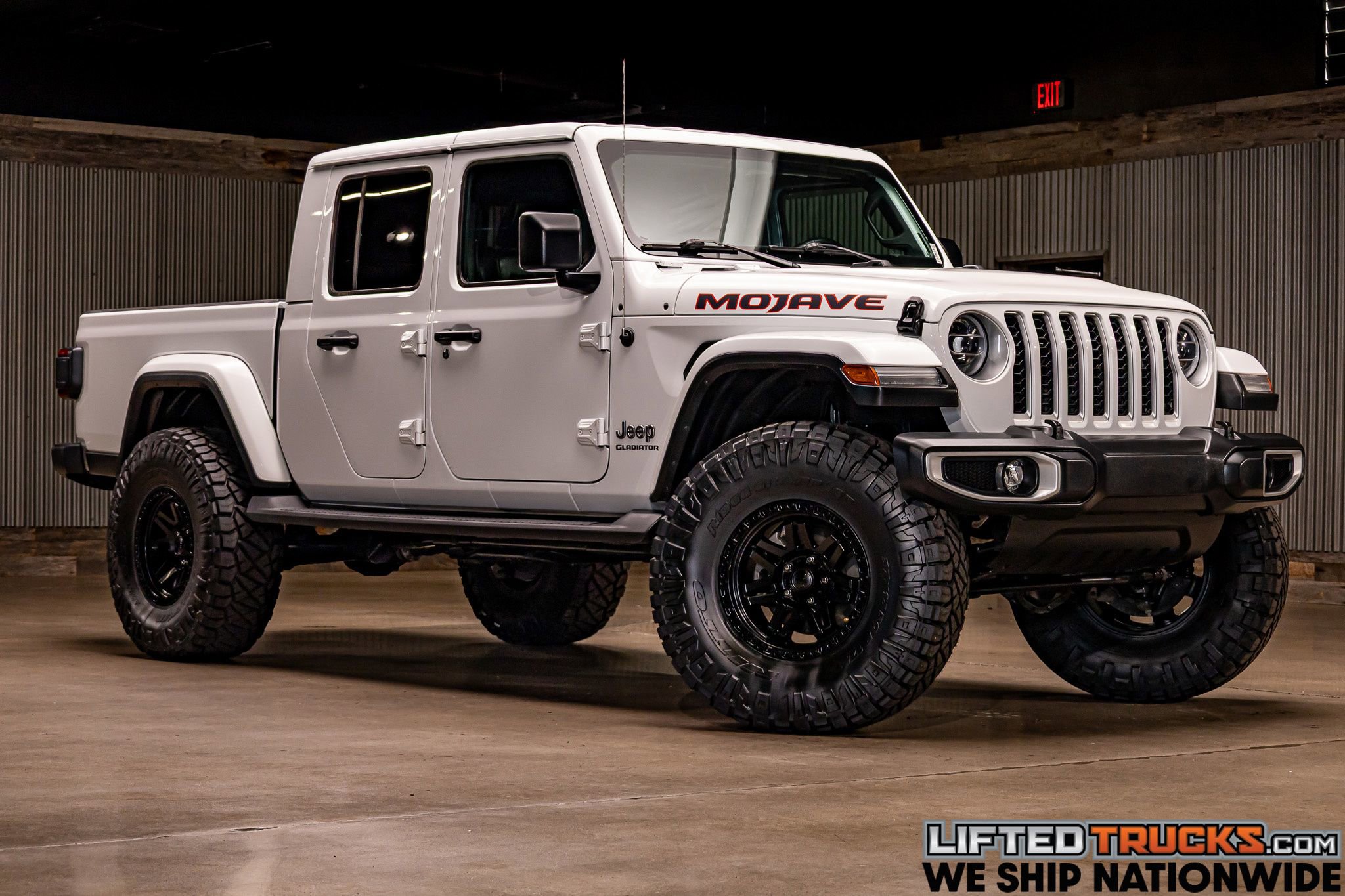 Used 2022 Jeep Gladiator Overland w/ Popular Equipment Package image 1