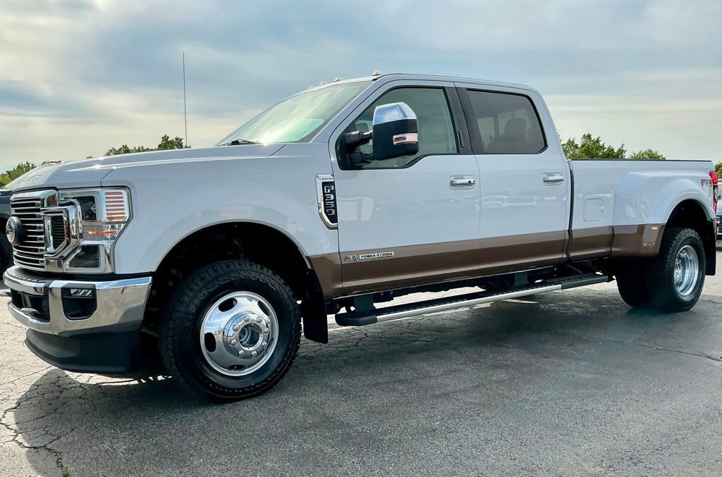 Used 2020 Ford F350 Lariat w/ Lariat Ultimate Package AWD/4WD image 6
