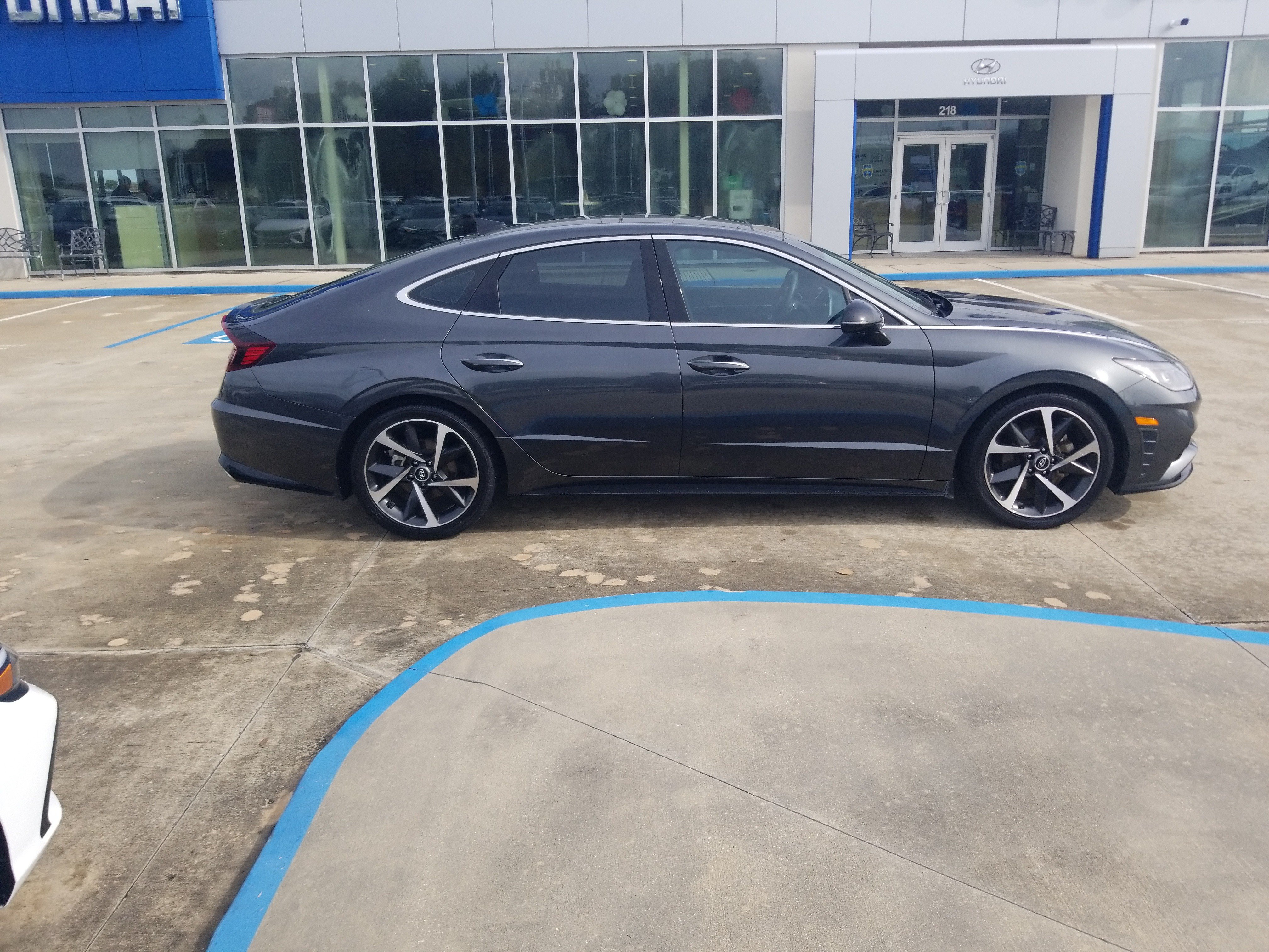 Used 2023 Hyundai Sonata SEL Plus FWD image 8