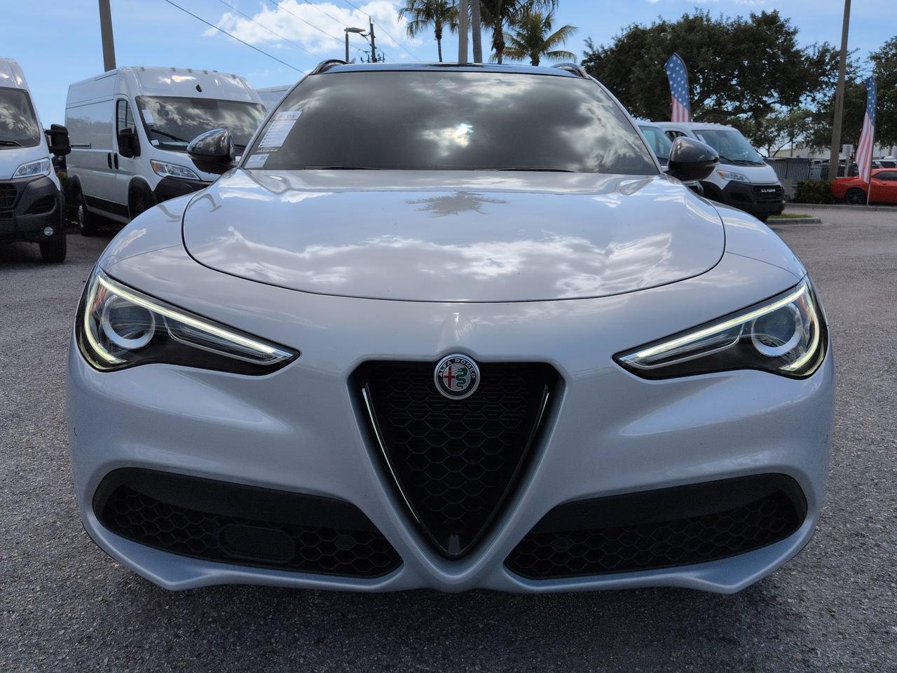 Used 2020 Alfa Romeo Stelvio Ti Sport AWD/4WD image 3