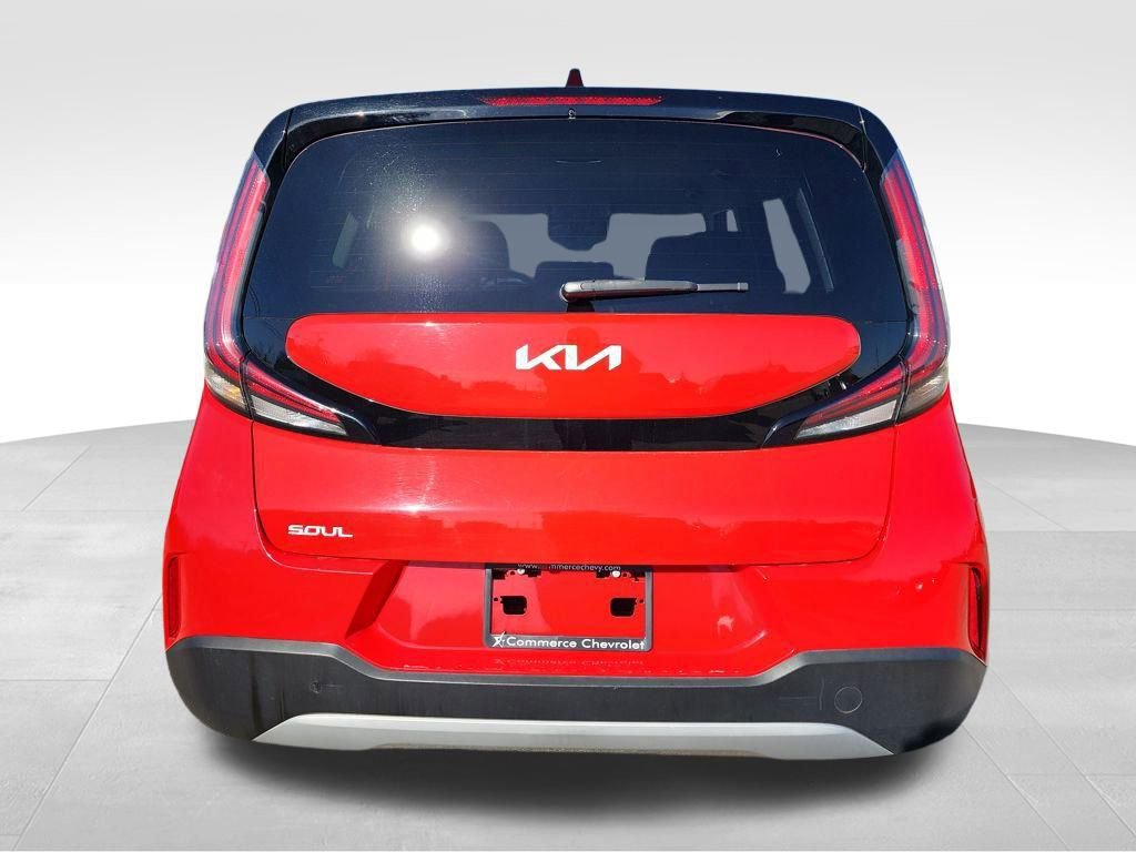 Used 2024 Kia Soul LX w/ Option Group 015 image 7
