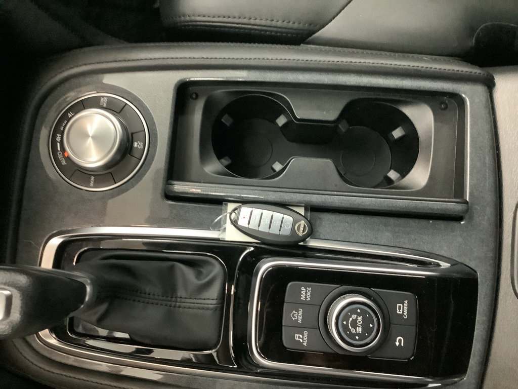 Used 2024 Nissan Armada SV image 19