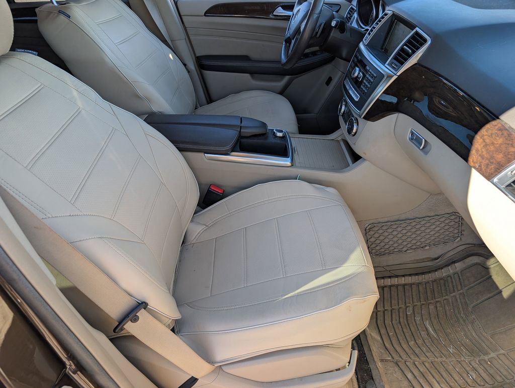 Used 2013 Mercedes-Benz ML 350 BlueTEC 4MATIC image 12