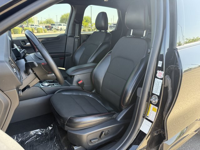 Used 2024 Ford Escape ST-Line AWD/4WD image 10