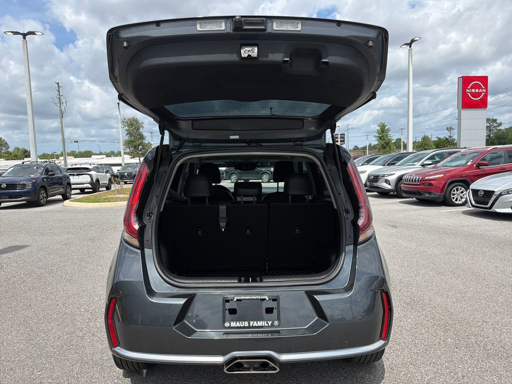 Used 2023 Kia Soul GT-Line FWD image 9