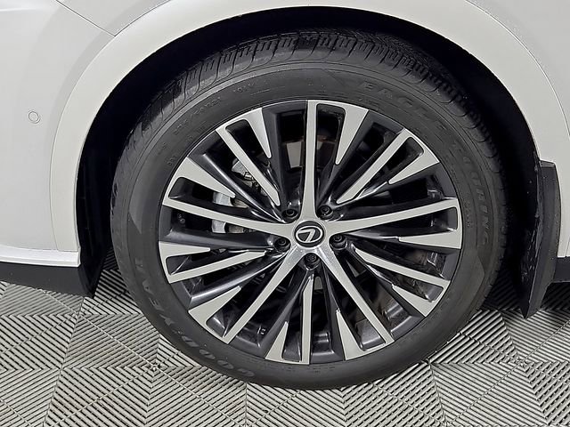 Used 2024 Lexus RX 350 Premium Plus w/ Convenience Package image 9