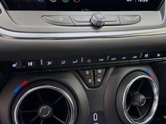 Used 2023 Chevrolet Blazer LT w/ Convenience Package image 16