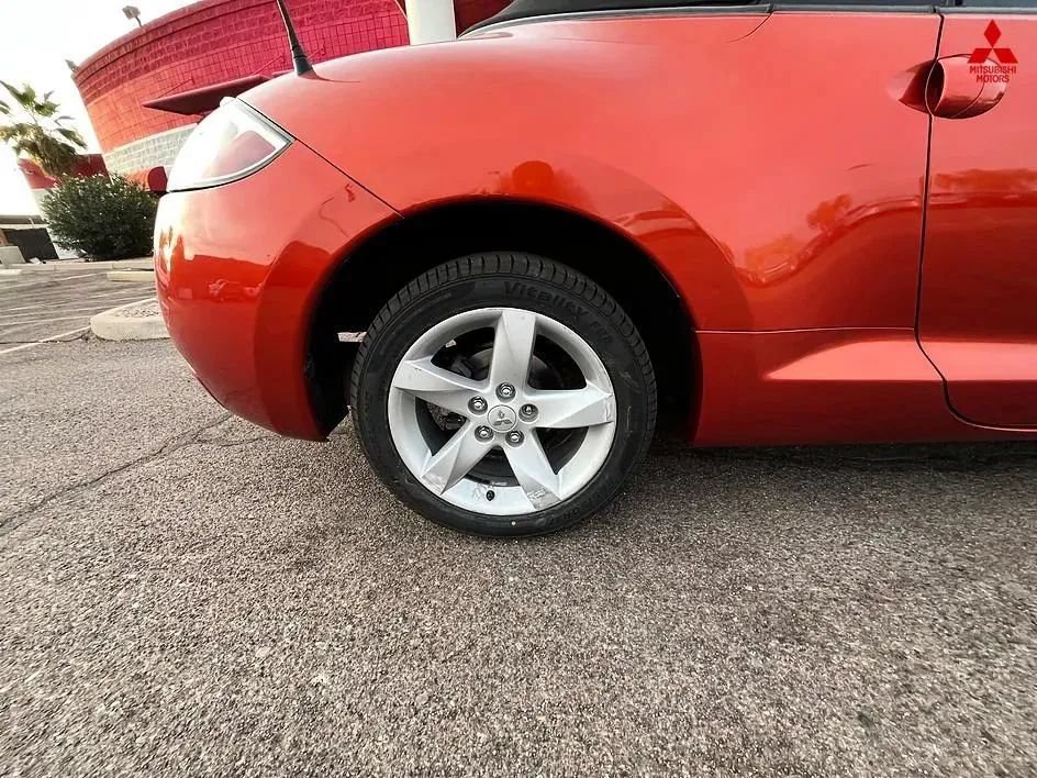 Used 2007 Mitsubishi Eclipse GS FWD image 19