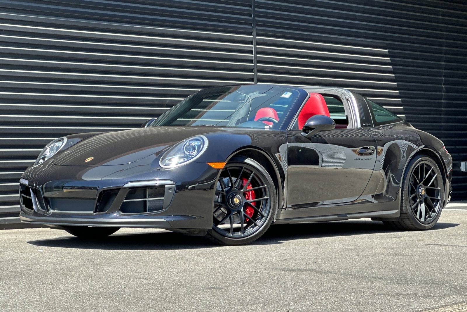 Used 2017 Porsche 911 Targa 4 GTS AWD/4WD image 12