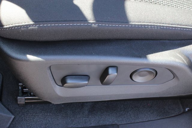 New 2026 GMC Canyon Elevation w/ Convenience Package image 21